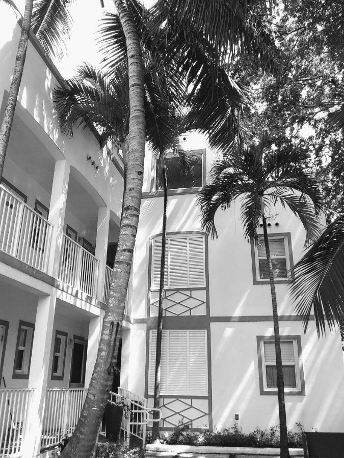 Studio Biscayne Blvd Miami Doral Exterior foto